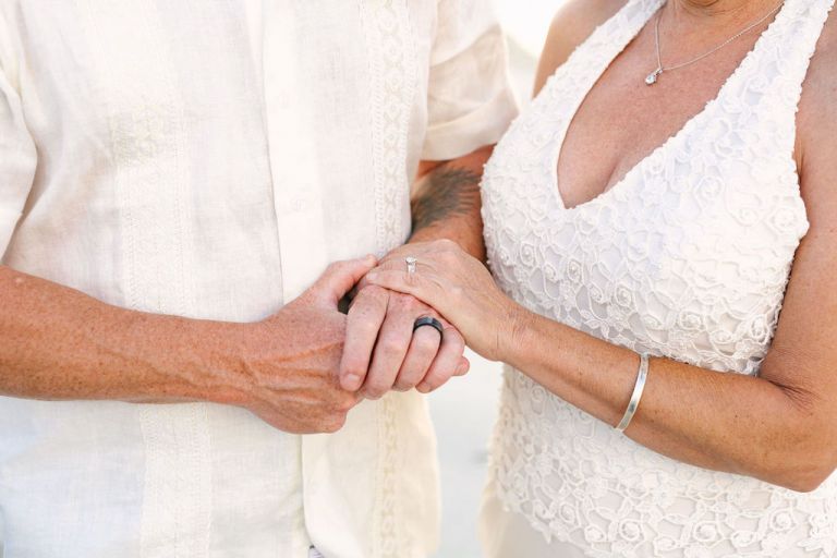 Charleston elopement photography by Oriana Fowler